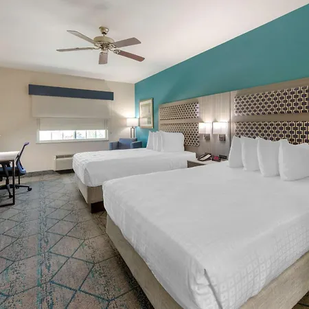 Best Western Plus Wasco Inn & Suites Exterior foto