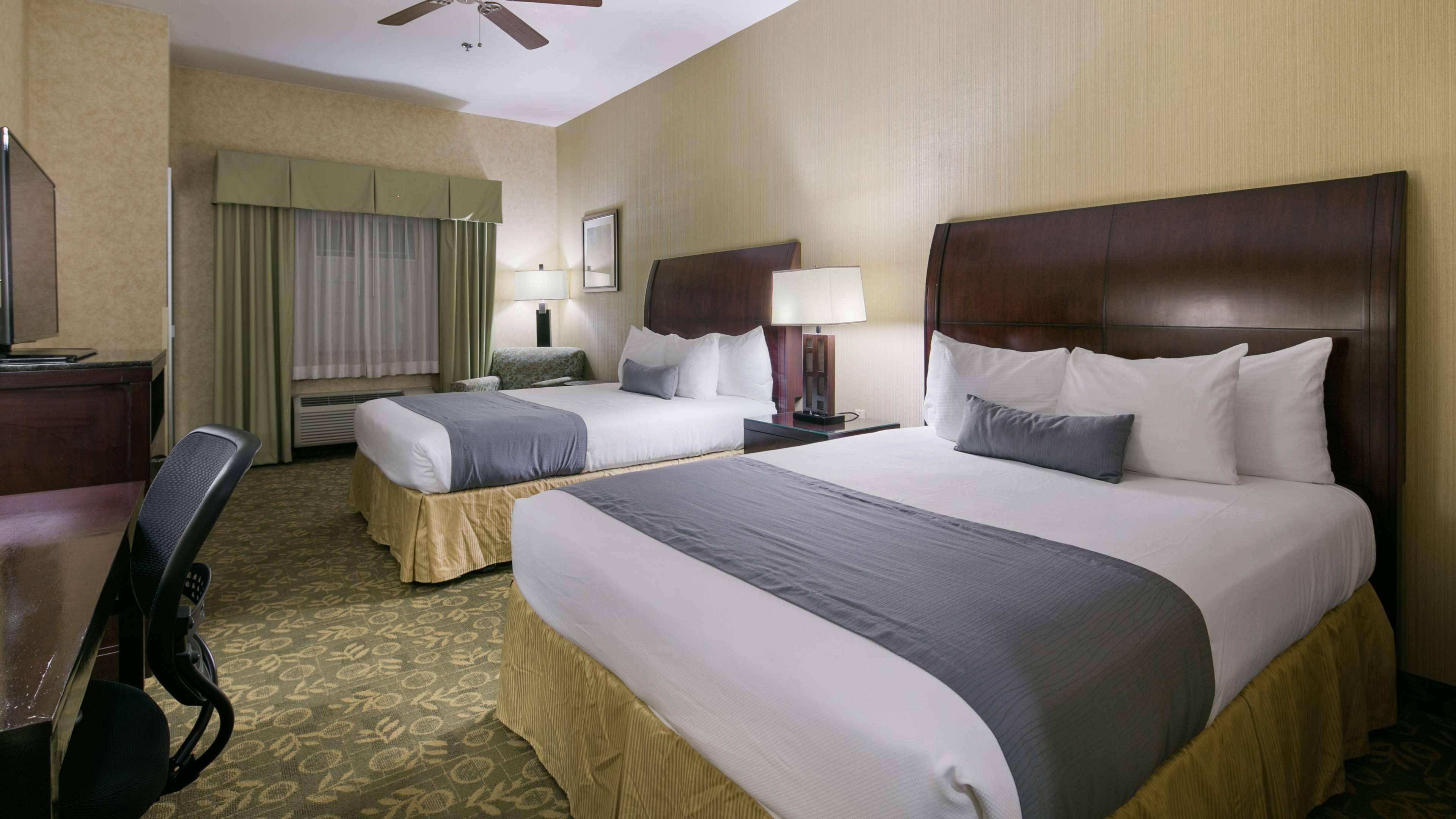 Western Inn&suites